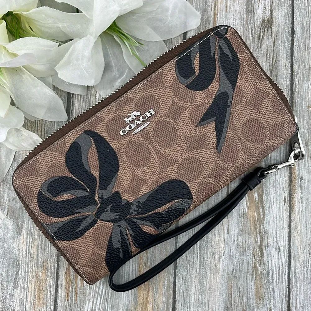 Coach Long Zip Around Wallet In Signature Canvas With Bow Print Bag Purse